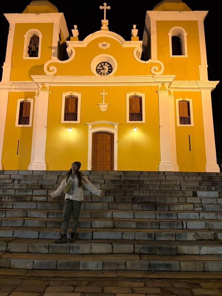 Igreja no centro à noite
